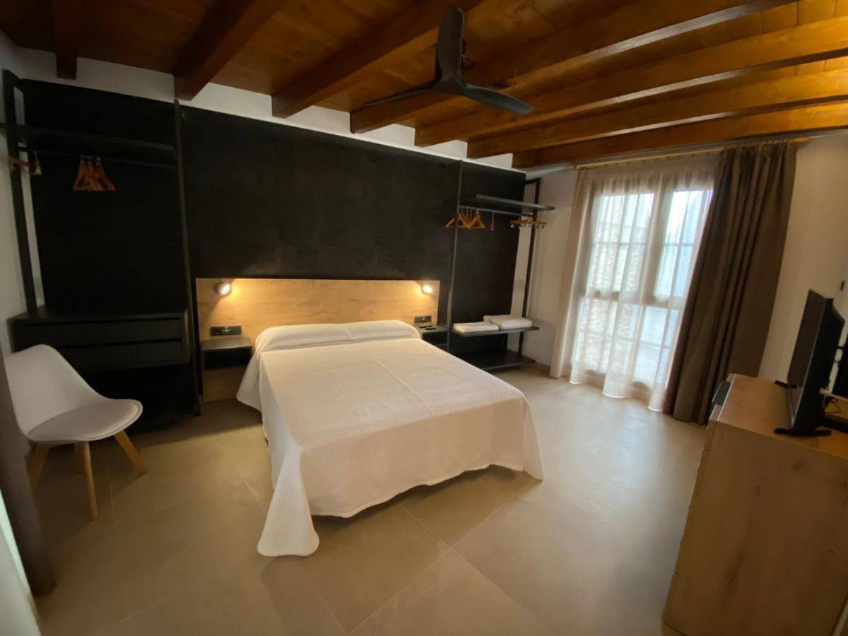 Un Moment, Casa Rural De 4 Estrellas Les Coves de Vinroma Exteriör bild